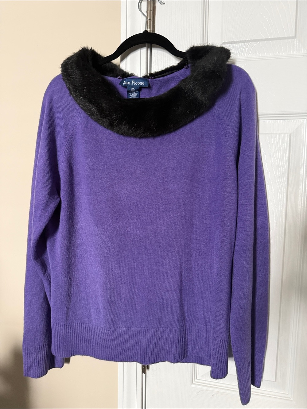 Evan Picone Purple Sweater with Black removable Faux Fur Collar